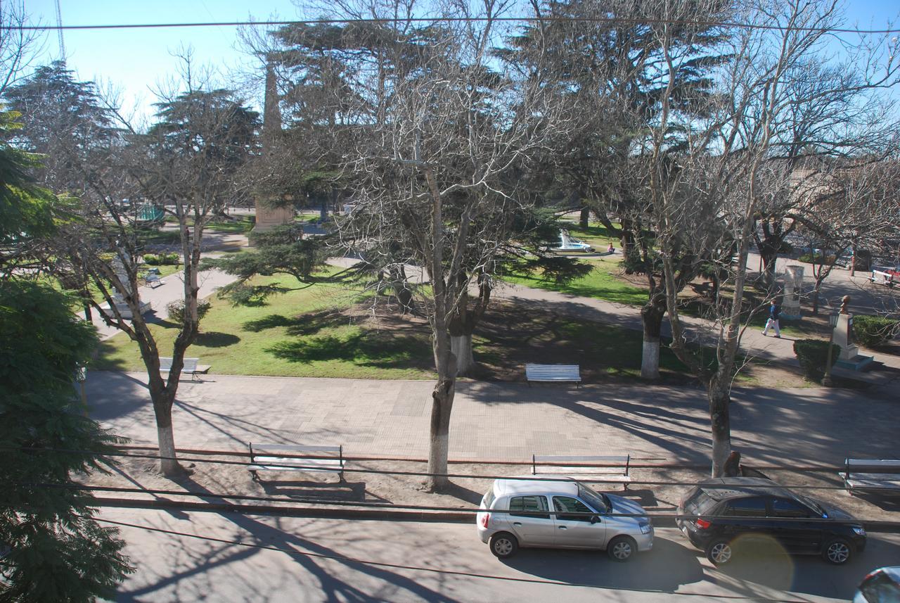 Plaza Hotel Dolores  Extérieur photo